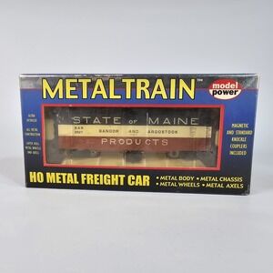 Model Power HO Scale 41' METAL REEFER NO.2226 BANGOR & AROOSTOCK